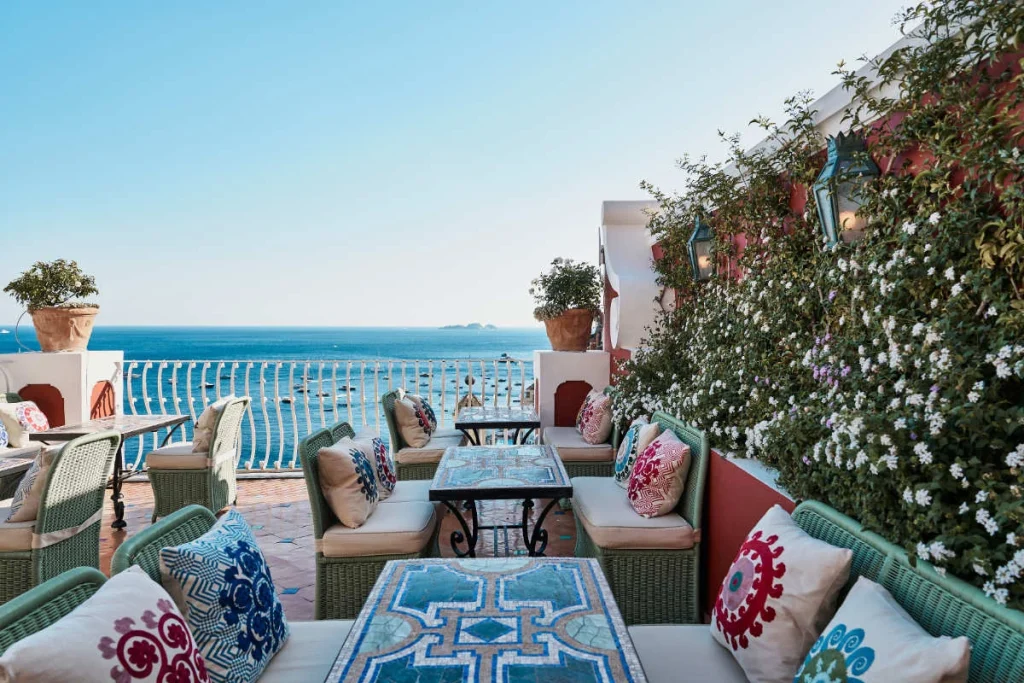 Amenities and Services at Hotel Le Sirenuse