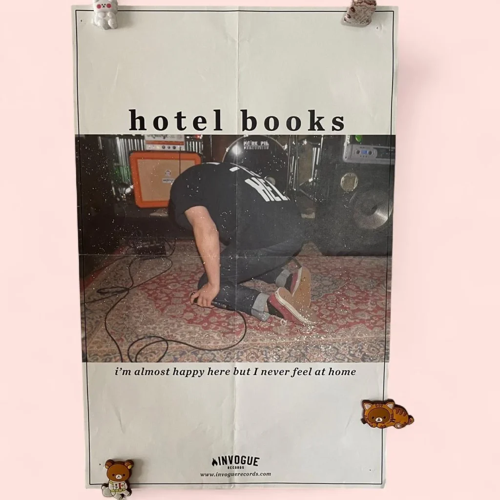 Exploring the Hotel Books Band Concept