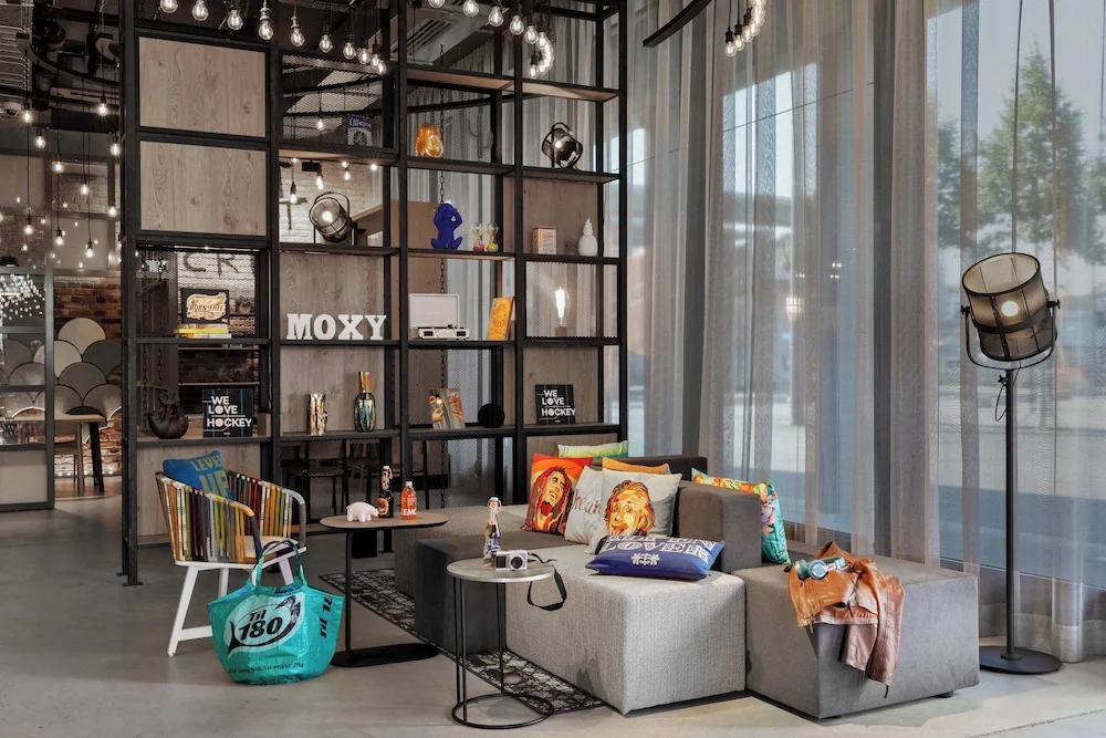 Benefits of Moxy Hotel Booking