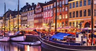 Book Flights to Denmark: Tips and Tricks