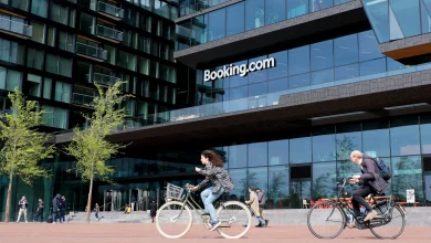 Booking a Hotel on Booking.com Amsterdam NL