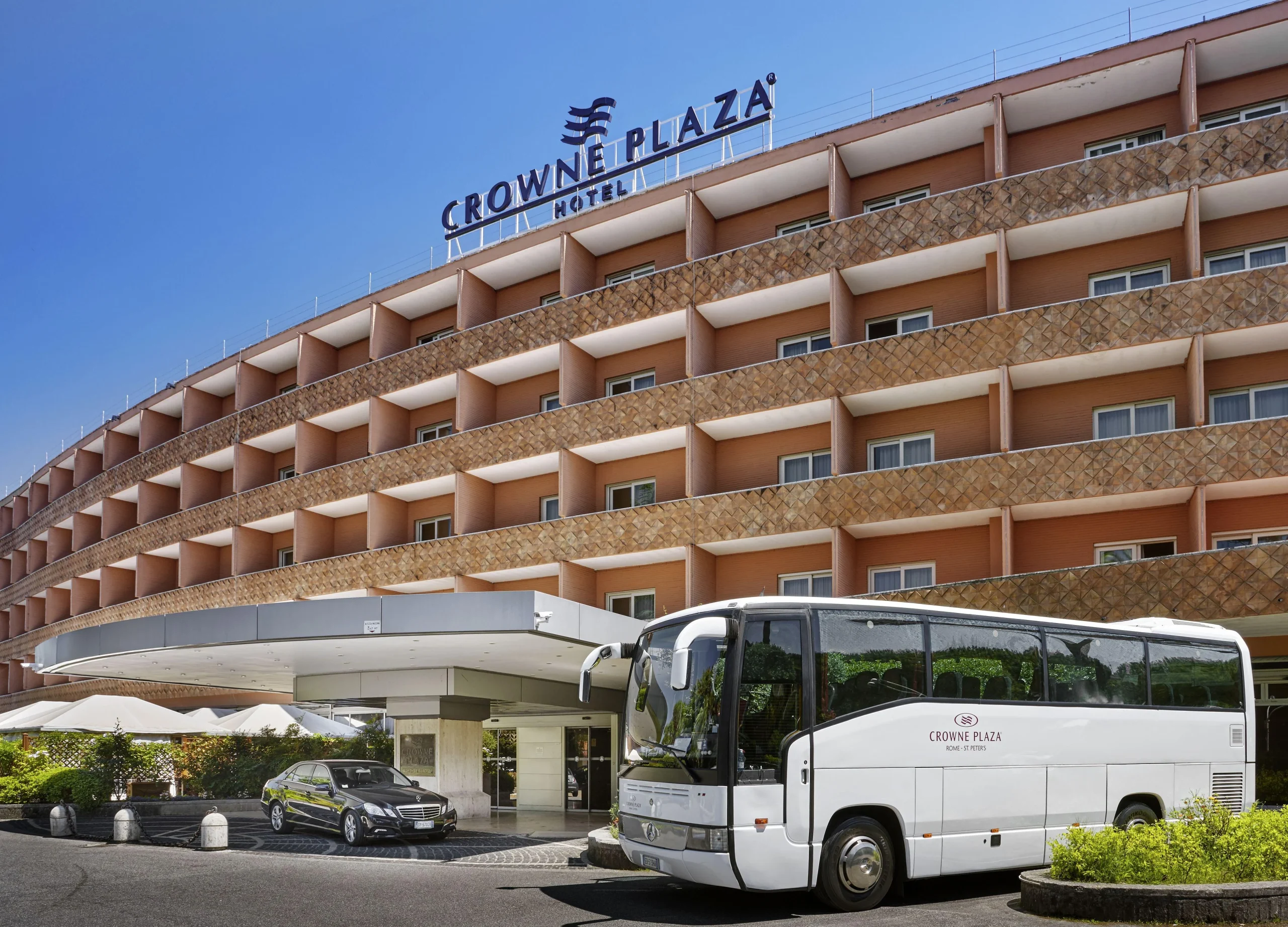 Crowne Plaza Hotel Booking Options