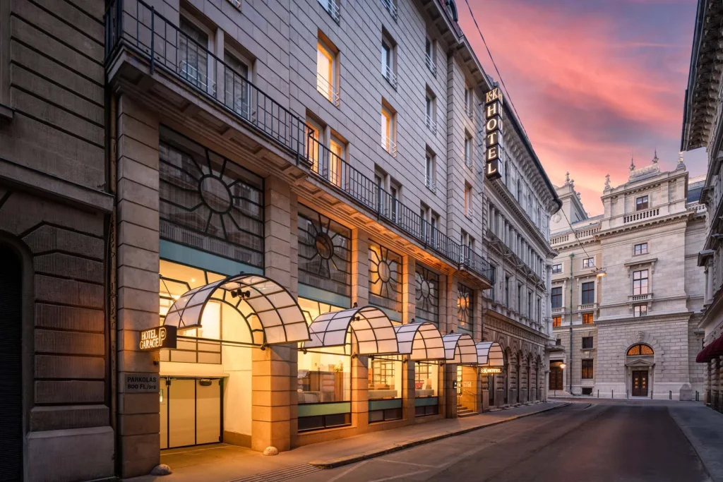 Popular Hotels in Budapest